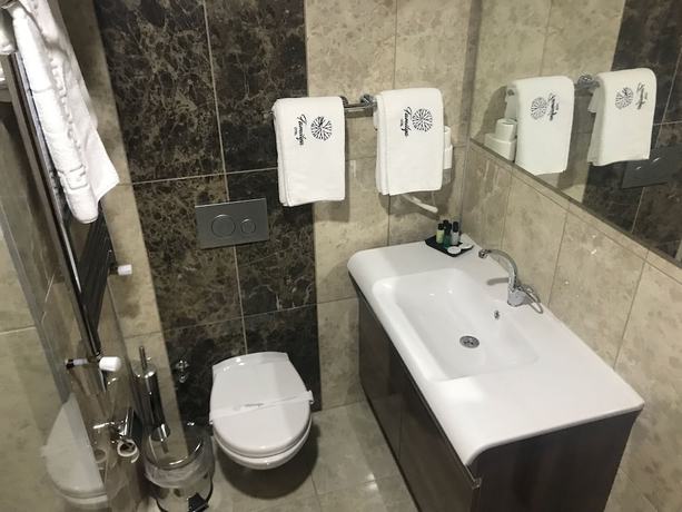 Imagen de la habitación del Familya Hotel. Foto 11
