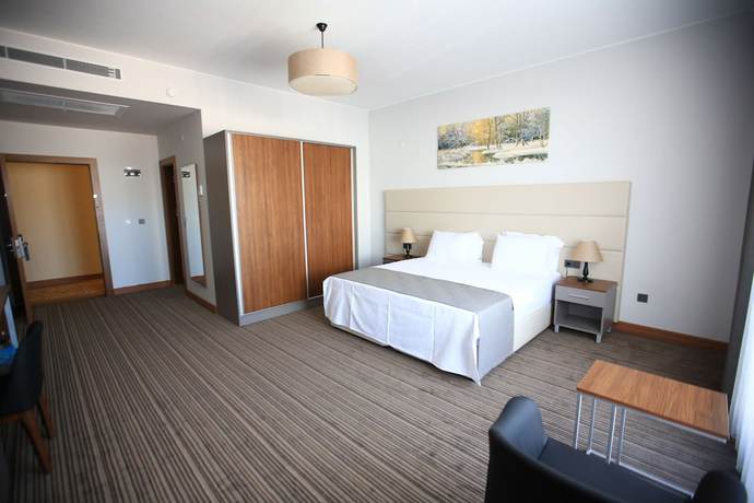 Imagen de la habitación del Familya Hotel. Foto 14