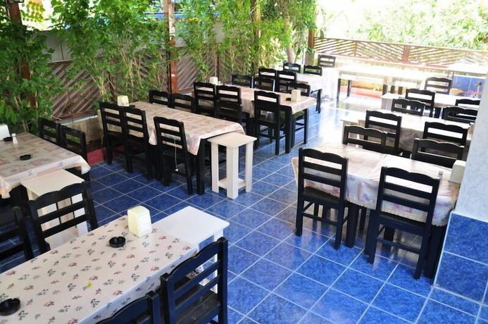 Imagen del bar/restaurante del Famin Hotel. Foto 4