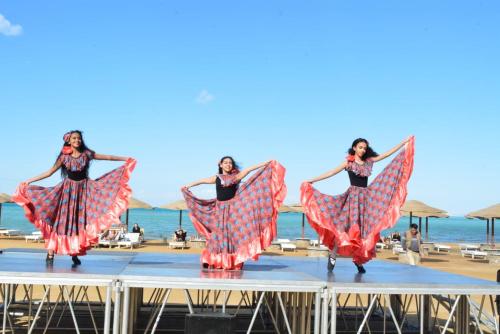 Imagen general del Fanader Bay Aquapark Resort منتجع فنادير باي اكوابارك HappyTrip. Foto 4