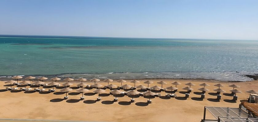 Imagen general del Fanadir Bay Suitesandbeach Resort. Foto 3