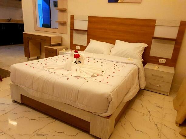 Imagen general del Fanadir Bay Suitesandbeach Resort. Foto 4