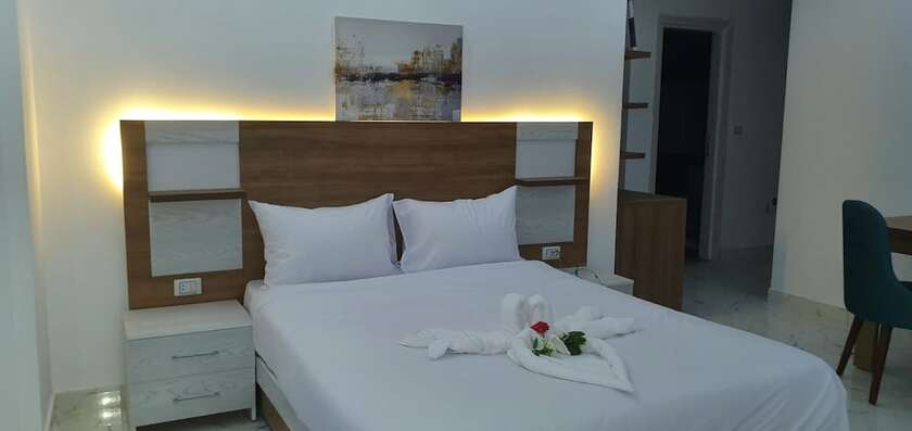 Imagen de la habitación del Fanadir Bay Suitesandbeach Resort. Foto 15