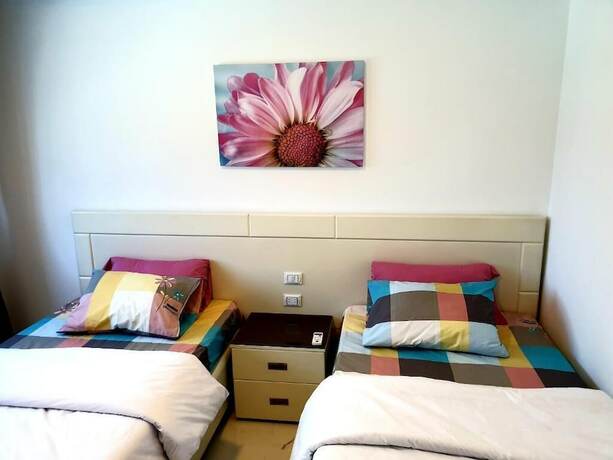 Imagen de la habitación del Fanadir Bay Suitesandbeach Resort. Foto 16