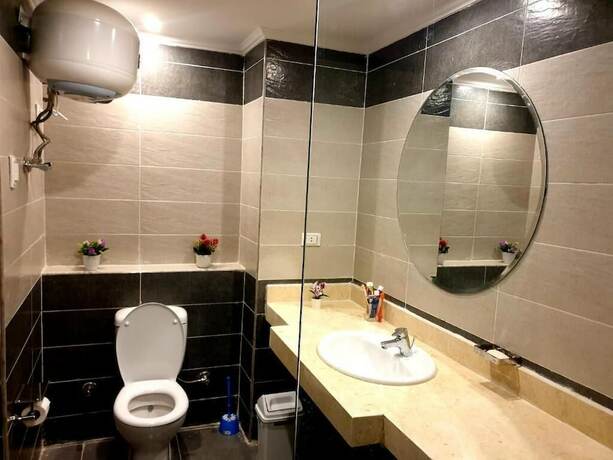 Imagen de la habitación del Fanadir Bay Suitesandbeach Resort. Foto 17
