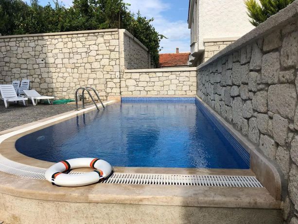 Imagen de la piscina del FandG Butik Hotel. Foto 18