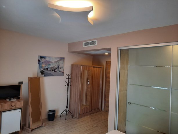 Imagen de la habitación del FandG Butik Hotel. Foto 7