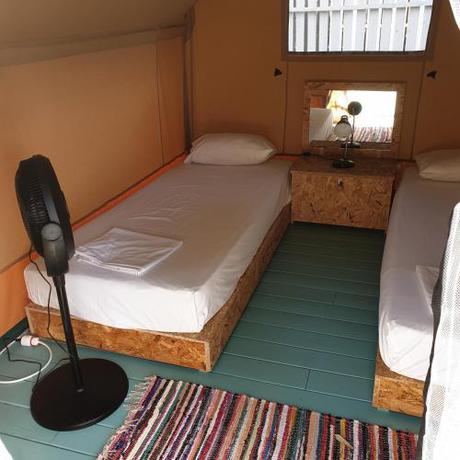 Imagen general del Far Out Beach Club Resort & Camping. Foto 2