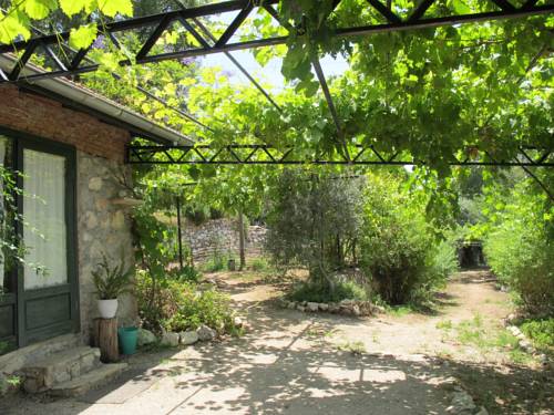 Imagen de la habitación del Faralya Botanica. Foto 1