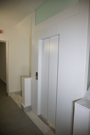 Imagen de los interiores del Farina Rooms and Apartments. Foto 16