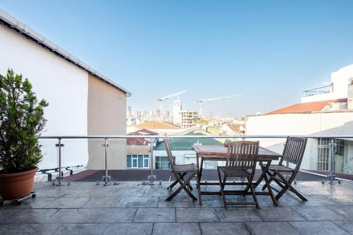 Imagen general del Fascinating Flat Near City s Mall With Terrace. Foto 12