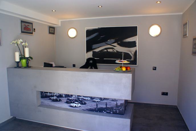 Imagen de los interiores del Fast Lane Hotel. Foto 20