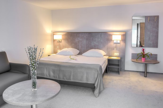 Imagen de la habitación del Fast Lane Hotel. Foto 8
