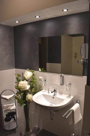 Imagen de la habitación del Fast Lane Hotel. Foto 15