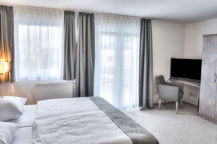 Imagen de la habitación del Fast Lane Hotel. Foto 18