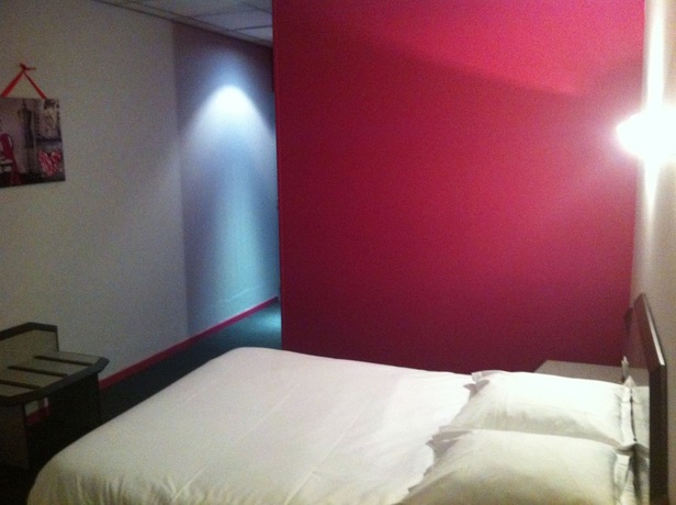 Imagen de la habitación del Fasth&ocirc;tel Eldorado. Foto 10