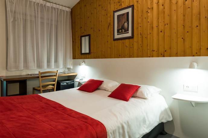 Imagen de la habitación del Fasth&ocirc;tel Th&ocirc;nes. Foto 15