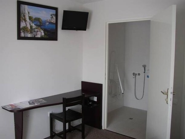 Imagen de la habitación del Fasthotel Paris Sud Saint Fargeau. Foto 10