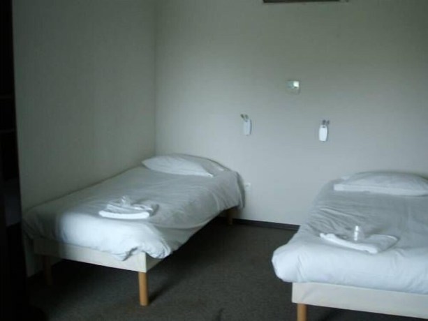 Imagen de la habitación del Fasthotel Paris Sud Saint Fargeau. Foto 11