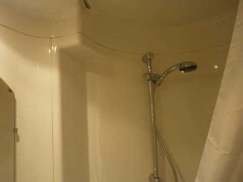 Imagen de la habitación del Fasthotel Toulon. Foto 10