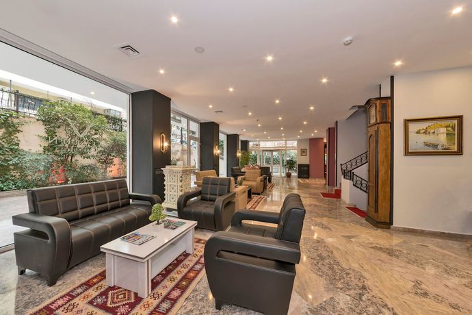 Imagen de los interiores del Febor Park Hotel. Foto 19