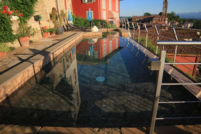 Imagen de la piscina del Felicin - Palazzo Boeri Panoramic Suites. Foto 20