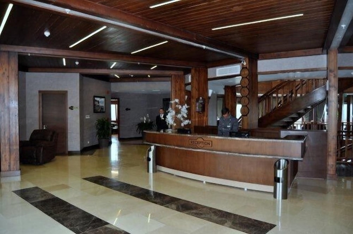 Imagen de los interiores del Fenerbahce Topuk Yaylasi Resort and Sport Topuk Yaylası. Foto 14