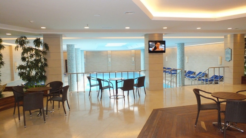 Imagen de la piscina del Fenerbahce Topuk Yaylasi Resort and Sport Topuk Yaylası. Foto 18