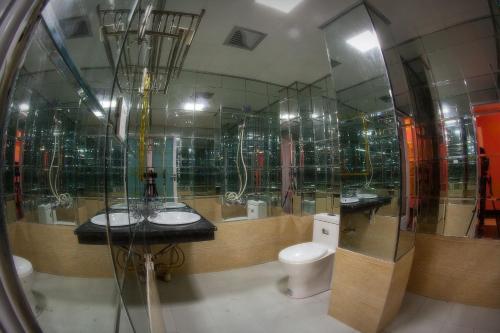 Imagen general del Fenghuang Jinshui'an Inn. Foto 6