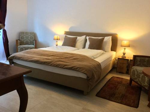 Imagen de la habitación del Fenix Hall. Foto 2