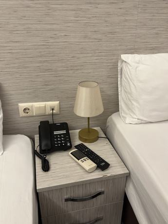 Imagen de la habitación del Ferah Hotel, Araklı. Foto 4