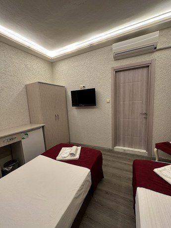 Imagen de la habitación del Ferah Hotel, Araklı. Foto 10