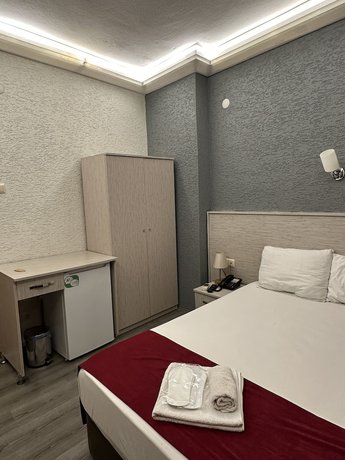 Imagen de la habitación del Ferah Hotel, Araklı. Foto 13