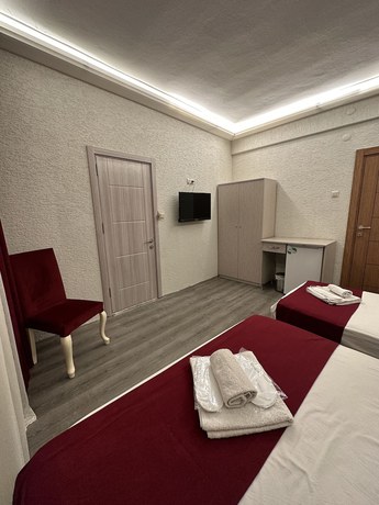 Imagen de la habitación del Ferah Hotel, Araklı. Foto 16