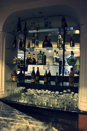 Imagen del bar/restaurante del Ferah Hotel, Gebze. Foto 3