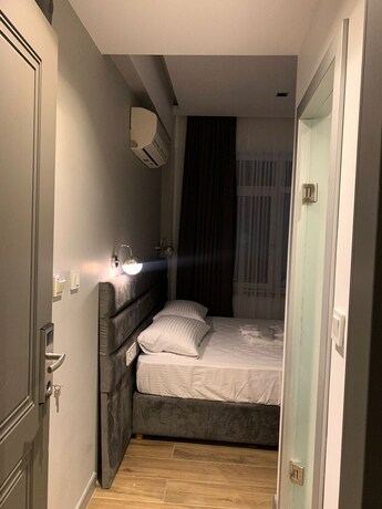 Imagen de la habitación del Ferah Hotel, İneg&ouml;l. Foto 9