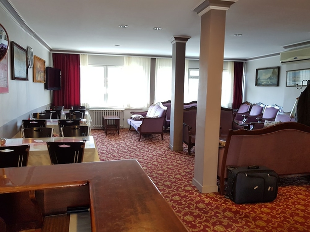 Imagen del bar/restaurante del Ferah Otel, Altındağ. Foto 2