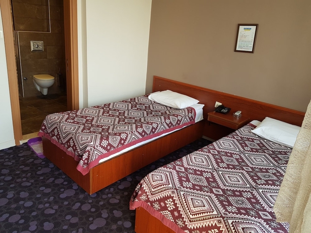 Imagen de la habitación del Ferah Otel, Altındağ. Foto 12