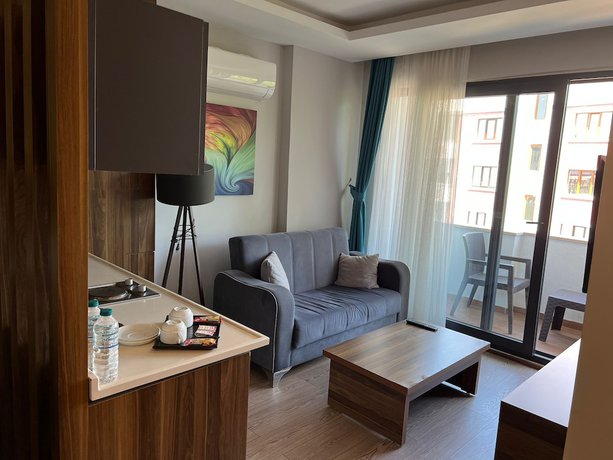 Imagen de la habitación del Ferah Suites Hotel. Foto 7