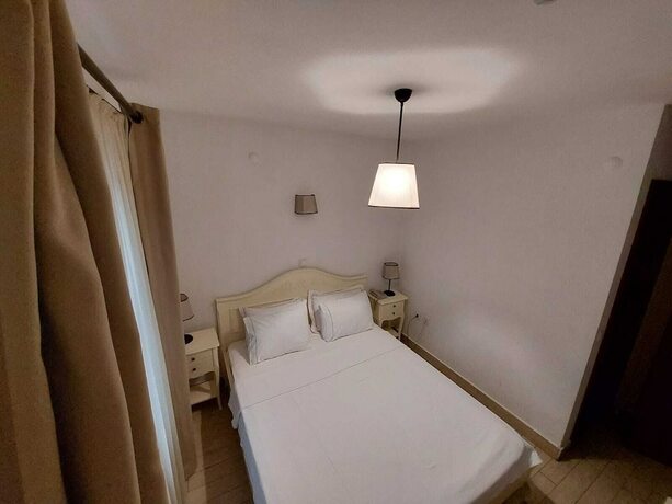 Imagen de la habitación del Ferahi Evler Otel. Foto 17
