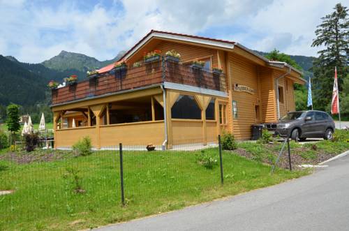Imagen de la habitación del Feriendorf Am Hahnenkamm. Foto 4