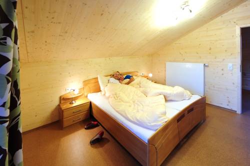 Imagen de la habitación del Feriendorf Am Hahnenkamm. Foto 9