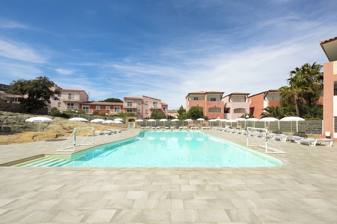 Imagen de la piscina del Ferienhotel Maristella. Foto 15