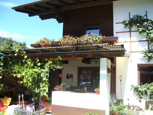 Imagen de los interiores del Ferienwohnungen Steinlechner. Foto 8