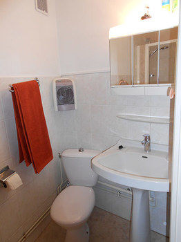 Imagen de la habitación del Ferme des 3 Suissesses. Foto 10