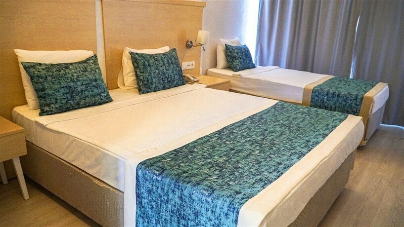 Imagen general del Festival Nature Hotel- All Inclusive. Foto 8