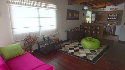 Imagen de la habitación del Finca Hotel La Ponderosa. Foto 5