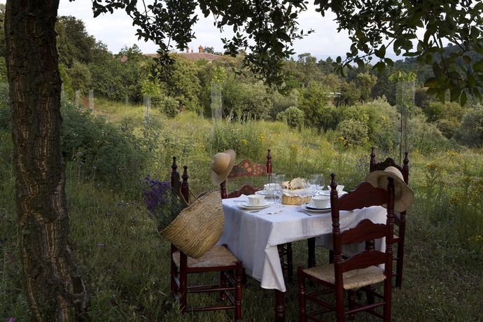 Imagen del bar/restaurante del Finca La Fronda. Foto 3