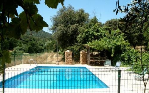Imagen de la piscina del Finca Montefrío. Foto 9