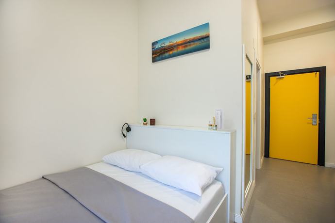 Imagen de la habitación del First Joy Hotel. Foto 8